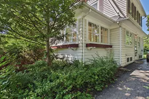 306 N Maple Ave, Elmhurst, IL 60126 - Photo 4