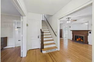 306 N Maple Ave, Elmhurst, IL 60126 - Photo 10