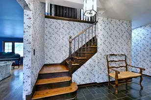 776 S Stuart Ave, Elmhurst, IL 60126 - Photo 2