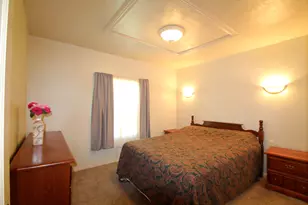 712 E Hurlbut Ave, Belvidere, IL 61008 - Photo 12
