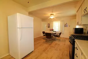 712 E Hurlbut Ave, Belvidere, IL 61008 - Photo 10