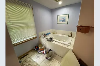 2018 Grandchester Place, Rockford, IL 61107 - Photo 14