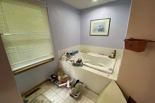 2018 Grandchester Pl, Rockford, IL 61107 - Photo 14