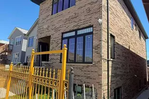 2921 S Farrell St, Chicago, IL 60608 - Photo 1
