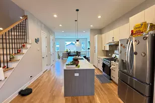 2921 S Farrell St, Chicago, IL 60608 - Photo 10