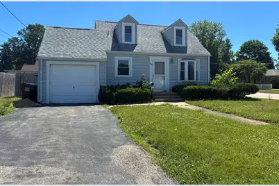 1226 Warren Avenue, Belvidere, IL 61008 - Photo 1