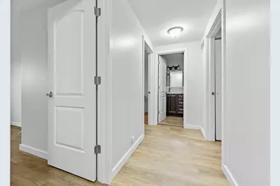 422 Gainsborough Court #422, Bolingbrook, IL 60440 - Photo 12