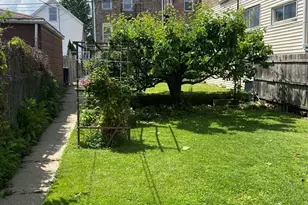 939 W 32nd St, Chicago, IL 60608 - Photo 20