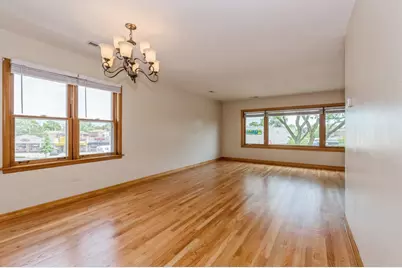 8108 N Oriole Avenue #2, Niles, IL 60714 - Photo 2