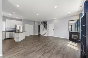 1016 N Marshfield Ave, Chicago, IL 60622 - Photo 4