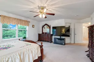 633 Versailles Dr, Bartlett, IL 60103 - Photo 12