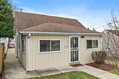 306 Johnson Street, East Dundee, IL 60118 - Photo 2
