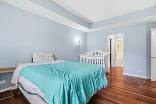 974 Kensington Dr, Northbrook, IL 60062 - Photo 12