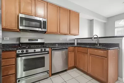 974 Kensington Drive, Northbrook, IL 60062 - Photo 6