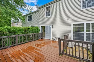 2102 Muirfield Cir, Elgin, IL 60123 - Photo 32