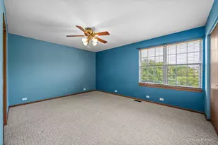 2102 Muirfield Cir, Elgin, IL 60123 - Photo 16