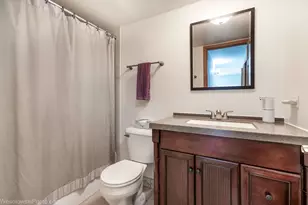 915 Graceland Ave, Des Plaines, IL 60016 - Photo 12
