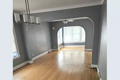 5445 N Magnet Avenue, Chicago, IL 60630 - Photo 4