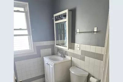 5445 N Magnet Avenue, Chicago, IL 60630 - Photo 18