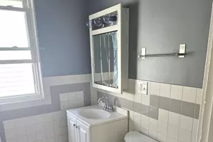 5445 N Magnet Ave, Chicago, IL 60630 - Photo 18