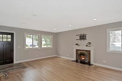 30W150 Foxboro Court, Warrenville, IL 60555 - Photo 6
