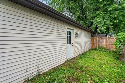 9100 Kings Road, Morris, IL 60450 - Photo 30