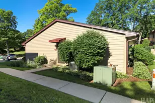 71 Mariner Ln, Fox Lake, IL 60020 - Photo 1