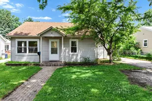 57 Wheeling Ave, Wheeling, IL 60090 - Photo 1