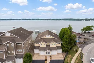 13232 Lake Shore Dr, Cedar Lake, IN 46303 - Photo 2