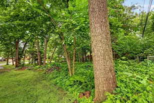 8615 Coral Rd, Wonder Lake, IL 60097 - Photo 24