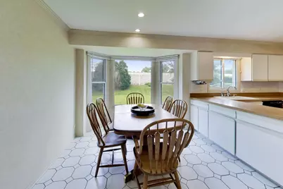 4269 Terri Lyn Lane, Northbrook, IL 60062 - Photo 12