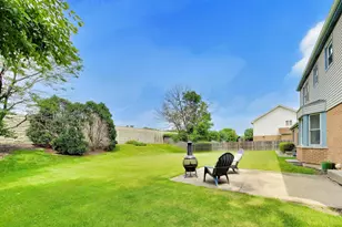 4269 Terri-Lyn Ln, Northbrook, IL 60062 - Photo 38
