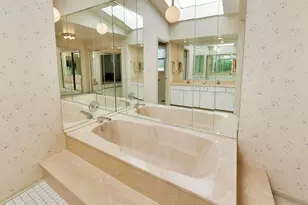 4269 Terri-Lyn Ln, Northbrook, IL 60062 - Photo 24