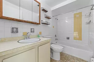 7110 W 93rd Pl, Oak Lawn, IL 60453 - Photo 14