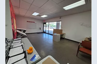 3105 W Jefferson Street #B, Joliet, IL 60435 - Photo 10