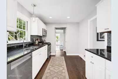 541 E Hickory Street, Hinsdale, IL 60521 - Photo 14