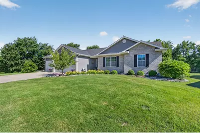 800 E Short Drive, Coal City, IL 60416 - Photo 2