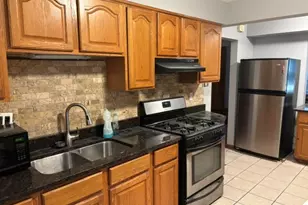 1801 Oak Park Ave, Berwyn, IL 60402 - Photo 6