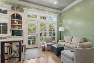 818 S Bishop St, Chicago, IL 60607 - Photo 8