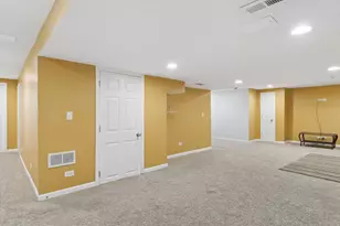 11330 S Highland Dr, Plainfield, IL 60585 - Photo 20
