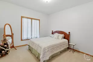 613 The Hague Rd, Peotone, IL 60468 - Photo 8