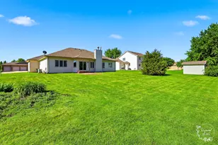 613 The Hague Rd, Peotone, IL 60468 - Photo 26