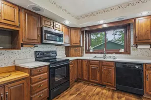 1512 Dresden Rd, Lake Summerset, IL 61019 - Photo 16