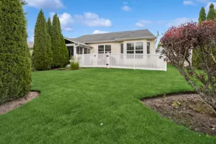 13243 Sierra Glen Rd, Huntley, IL 60142 - Photo 18