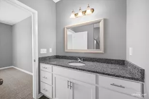 318 N Charles St, Cortland, IL 60112 - Photo 20