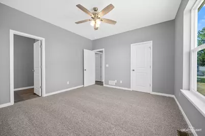 318 N Charles Street, Cortland, IL 60112 - Photo 18