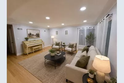 6016 N Ionia Avenue, Chicago, IL 60646 - Photo 4