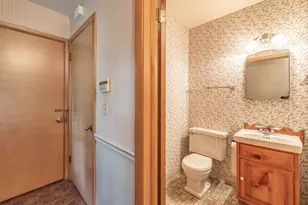 254 Wing Park Blvd, Elgin, IL 60123 - Photo 16