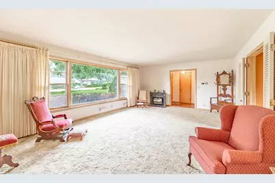 254 Wing Park Boulevard, Elgin, IL 60123 - Photo 8