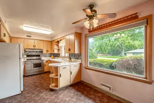 254 Wing Park Blvd, Elgin, IL 60123 - Photo 12